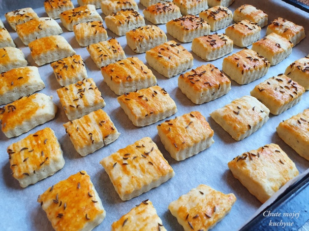 Slané jednohubky s plesňovým syrom (fotorecept) - obrázok 5
