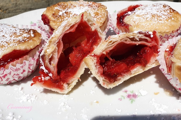Lístkové jahodové muffiny (videorecept) - obrázok 6