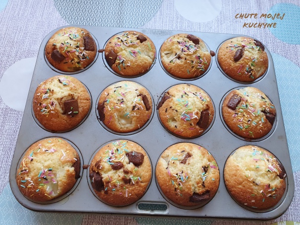 Citrónové muffiny s hruškami a čokoládou (fotorecept) - obrázok 5