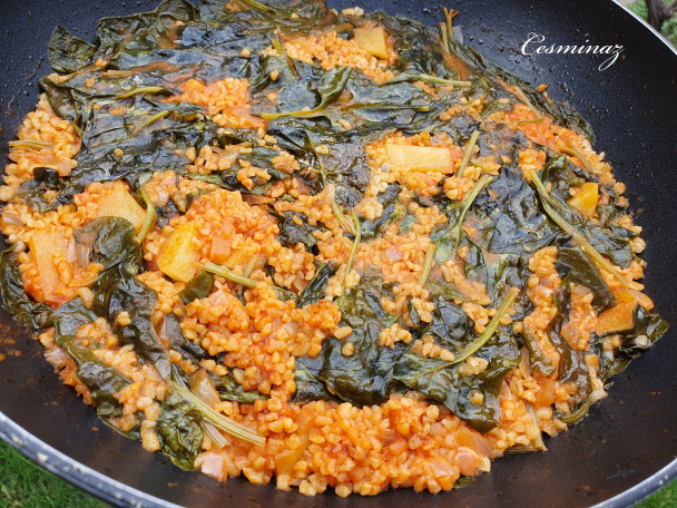 Paradajkovo-špenátový bulgur pilav (fotorecept) - obrázok 5