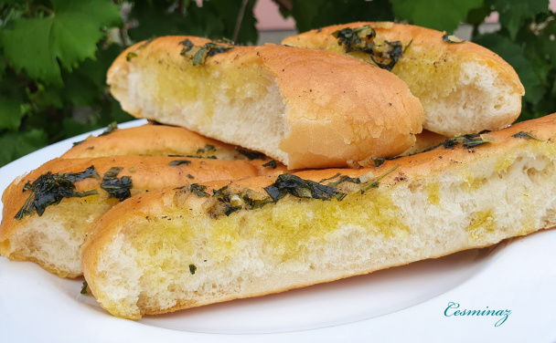 Cesnakovo-bazalkový lámavý posúch (videorecept) - obrázok 4