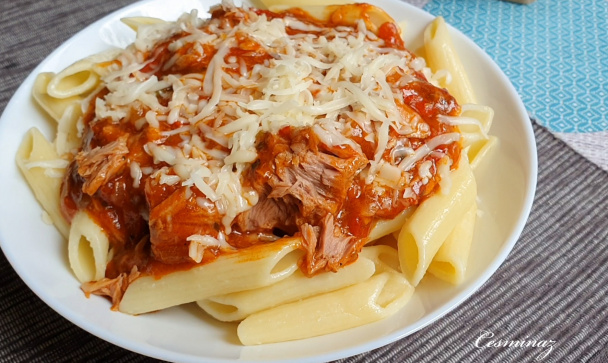 Paradajkovo-tuniaková omáčka na cestoviny (videorecept) - obrázok 2