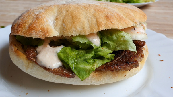 Domáci hovädzí kebab (videorecept) - obrázok 5