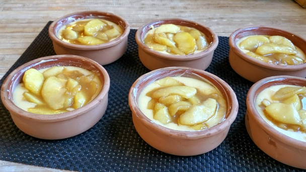 Šťavnatý jablkový koláčik (videorecept) - obrázok 2