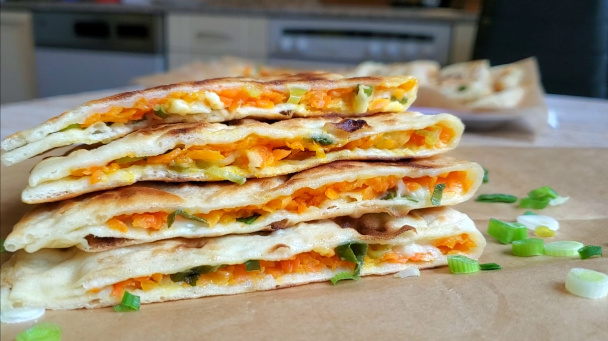 Gözleme s vynikajúcou mrkvovou plnkou (videorecept) - obrázok 6