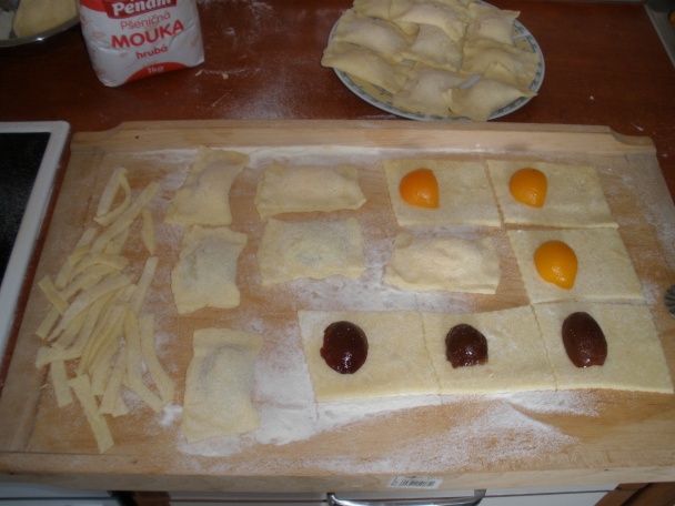 Slivkové a marhuľové taštičky - obrázok 5