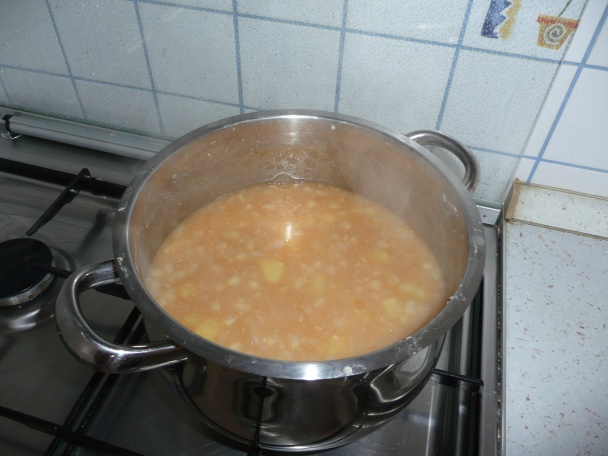 Polievka zo suchého hrachu - obrázok 3