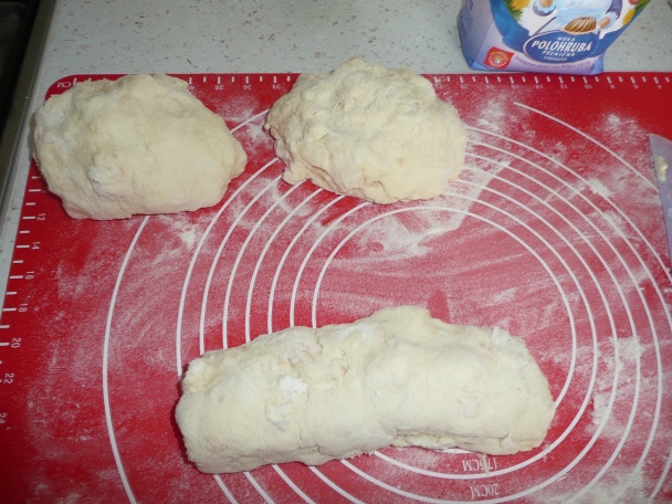 Segedín a knedľa z rožkami (fotorecept) - obrázok 5