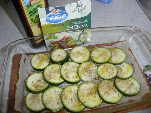 Kuracie prsia, rukola a grilovaná cuketa (fotorecept) - obrázok 3