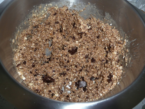 Cookies s vločkami, orechami a čokoládou - obrázok 3