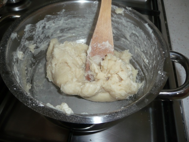 Perky z vareného cesta (fotorecept) - obrázok 2