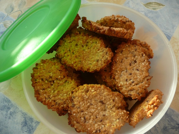 Ovsenné keksy zo sezamom, slnečnicou a ľanom - obrázok 5