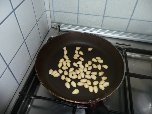 Vločkové kopčeky s mandľami (fotorecept) - obrázok 1