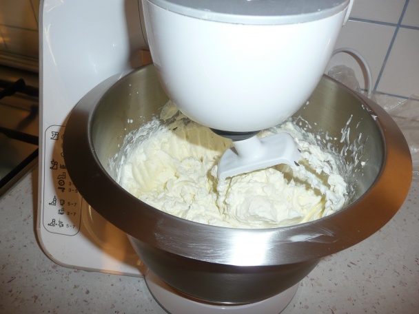 Nepečené rezy na spôsob tiramisu (fotorecept) - obrázok 5