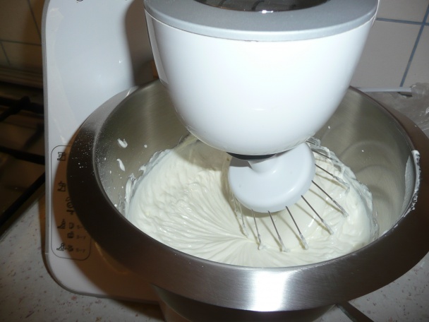 Šťavnatý koláč s mandarínkami (fotorecept) - obrázok 2