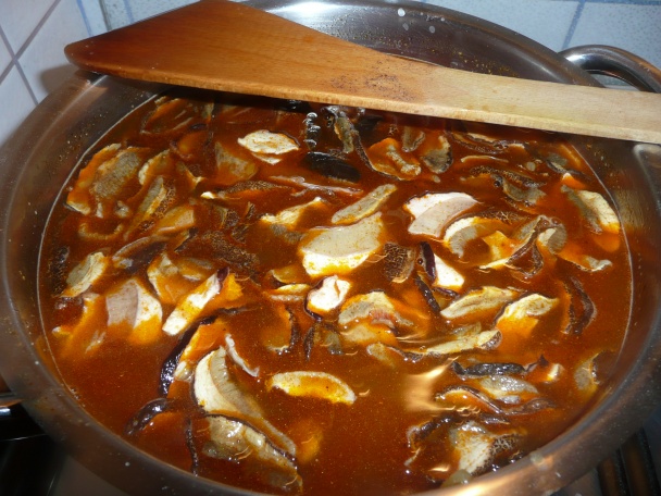 Polievka zo sušenými hríbami (fotorecept) - obrázok 7