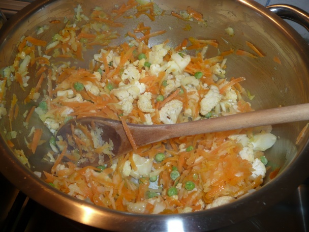 Jednoduchá polievka s krupicovými haluškami (fotorecept) - obrázok 5