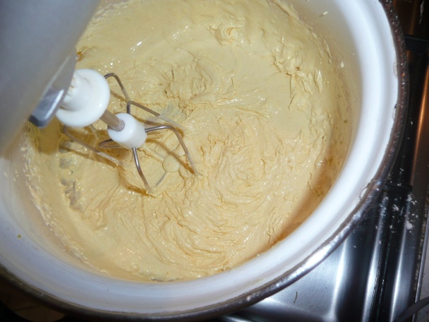 Laskonky zo žĺtkovým krémom (fotorecept) - obrázok 4