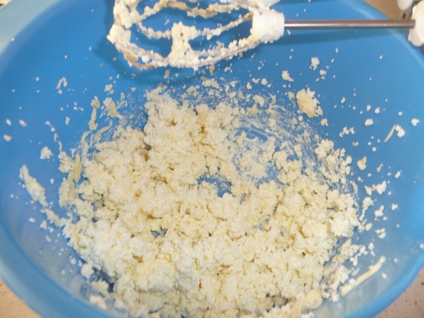 Tvarohový závin z lístkového cesta - obrázok 2