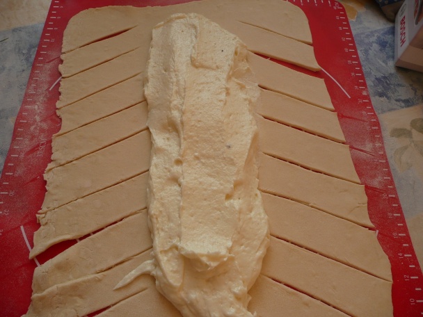 Tvarohový závin z lístkového cesta - obrázok 5