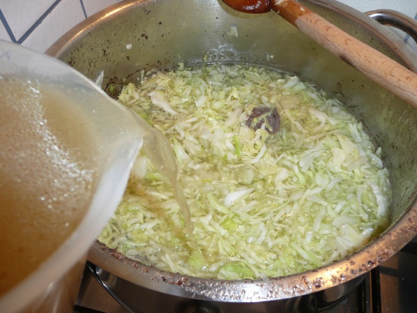 Rajčinová kapusta s morčacími krkmi (fotorecept) - obrázok 6