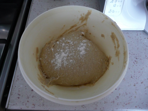 Okrúhle kysnuté tvarohové koláče so slivkovým lekvárom (fotorecepty) - obrázok 2