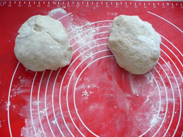 Okrúhle kysnuté tvarohové koláče so slivkovým lekvárom (fotorecepty) - obrázok 6