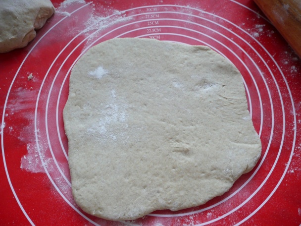 Okrúhle kysnuté tvarohové koláče so slivkovým lekvárom (fotorecepty) - obrázok 7