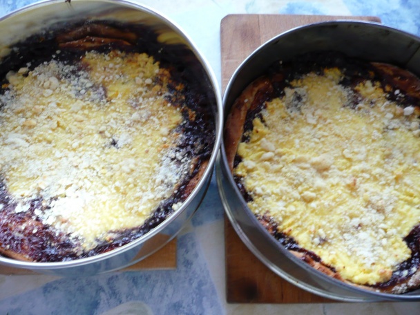 Okrúhle kysnuté tvarohové koláče so slivkovým lekvárom (fotorecepty) - obrázok 12