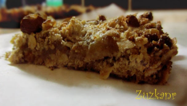 Mrveničkový broskyňáč s orechmi bez cukru - obrázok 3