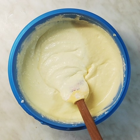 Kysnutý koláč s černicami a tvarohovo-vanilkovým krémom (fotorecept) - obrázok 6