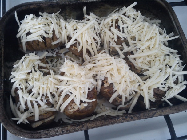 Zapekané plnené pečené zemiaky (fotorecept) - obrázok 6