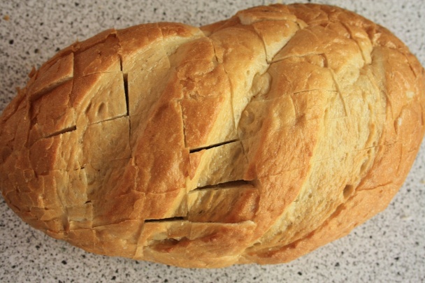 Syrovo-maslovo-pažítkový pečený chlebík - obrázok 2