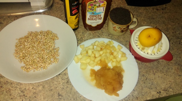 Pohánka s makom a jabĺčkom - obrázok 1