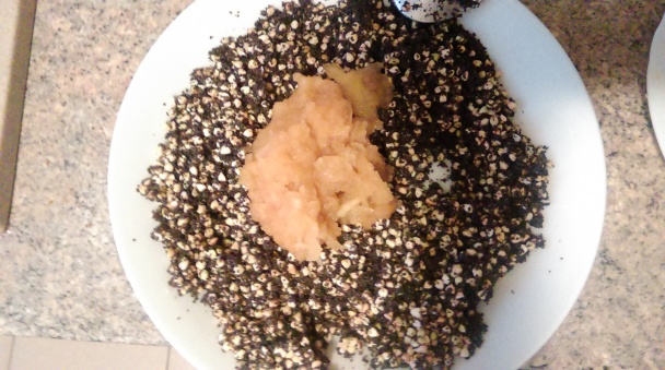 Pohánka s makom a jabĺčkom - obrázok 3