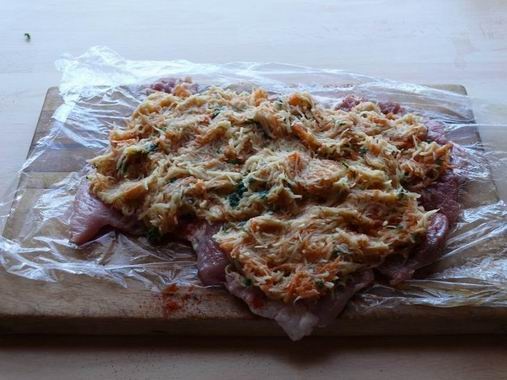 Bravčová roláda plnená zemiakmi - obrázok 2