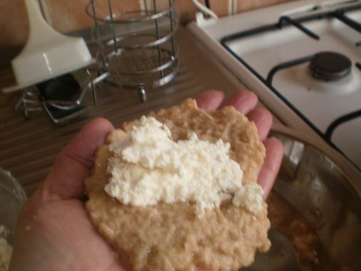 Uličské pirohy z trených surových zemiakov - vyprážané (fotorecept) - obrázok 5