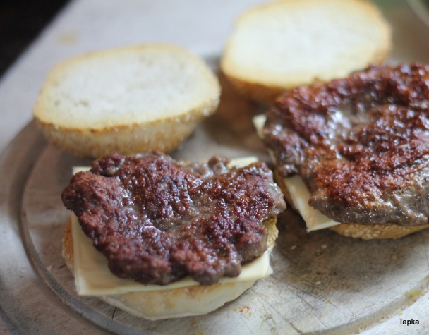 Šťavnatý hamburger (fotorecept) - obrázok 8