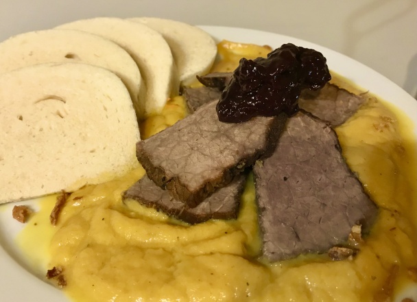 Hovädzie so smotanovo-zeleninovou omáčkou v jednom hrnci (fotorecept) - obrázok 7