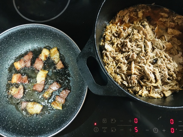 Chutný šťavnatý pulled pork burger (fotorecept) - obrázok 5