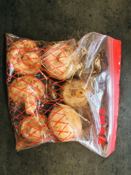 Roštenka Kamado Joe I. s plneným baklažánom (fotorecept) - obrázok 2