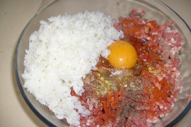 Gazdovská kapustová polievka s domácou klobásou - obrázok 4