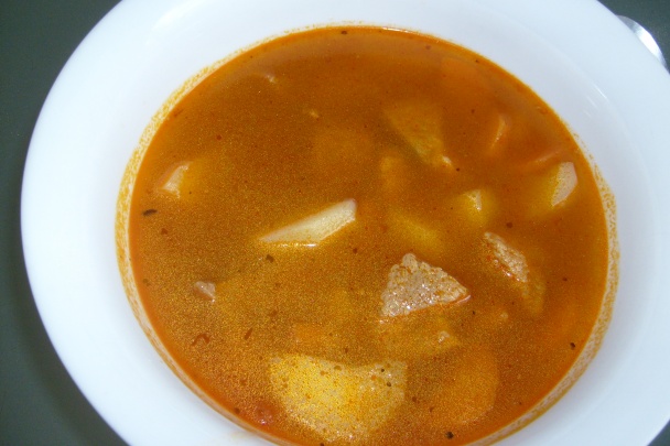 Bravčový guláš zo Szegedu - obrázok 3