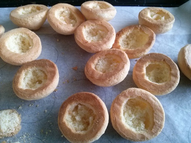 Snehové gule plnené orechovou plnkou (fotorecept) - obrázok 3