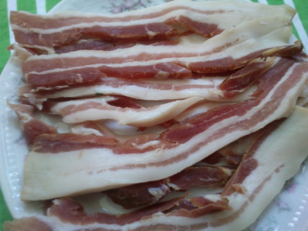 Roláda z mletého mäsa plnená klobásou - cholesterová bomba (fotorecept) - obrázok 3