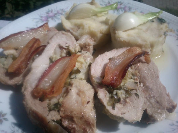 Bravčovo-bryndzová roláda, zelerové zemiaky (fotorecept) - obrázok 9