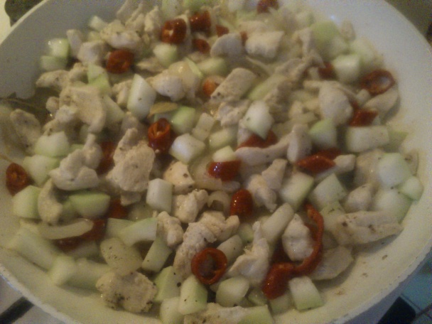 Kuracie soté s indickou uhorkou (fotorecept) - obrázok 5