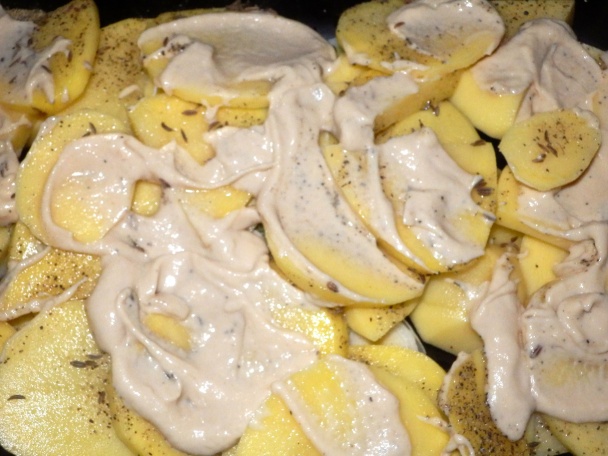 Karé prekladané zemiakmi - večera s hádankou (fotorecept) - obrázok 3