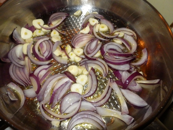 Penne s tekvicou a klobásovým mäsom (fotorecept) - obrázok 1