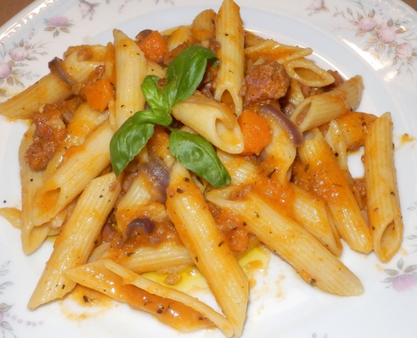 Penne s tekvicou a klobásovým mäsom (fotorecept) - obrázok 9